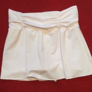 L’Oeuf Poche Skort Size Small